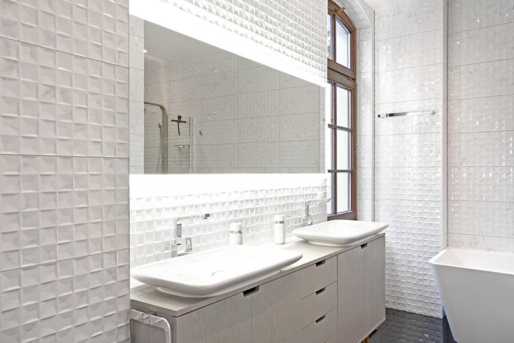 6,5 Luxury Room Apartment - Central Zwickau - 3 Bedrooms - 2 Bathrooms Ngoại thất bức ảnh