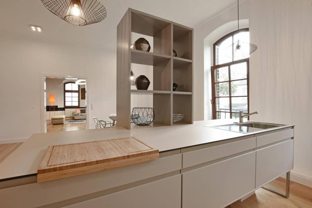 6,5 Luxury Room Apartment - Central Zwickau - 3 Bedrooms - 2 Bathrooms Ngoại thất bức ảnh