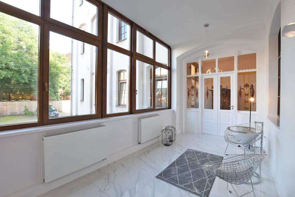 6,5 Luxury Room Apartment - Central Zwickau - 3 Bedrooms - 2 Bathrooms Ngoại thất bức ảnh